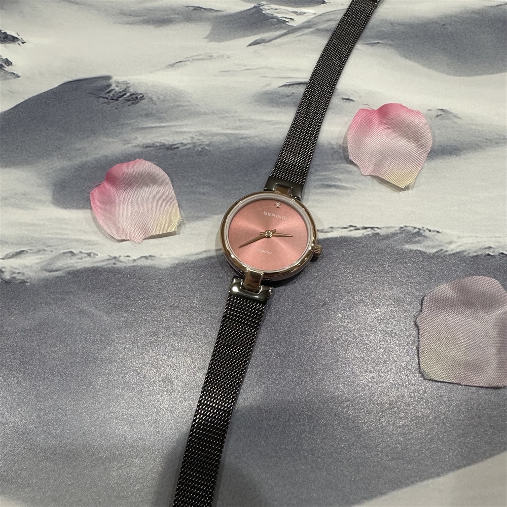 【BERING】BERING Classic Diamond 日本限定 桜エディション　レディース時計のご紹介〈junksルクア大阪・梅田〉