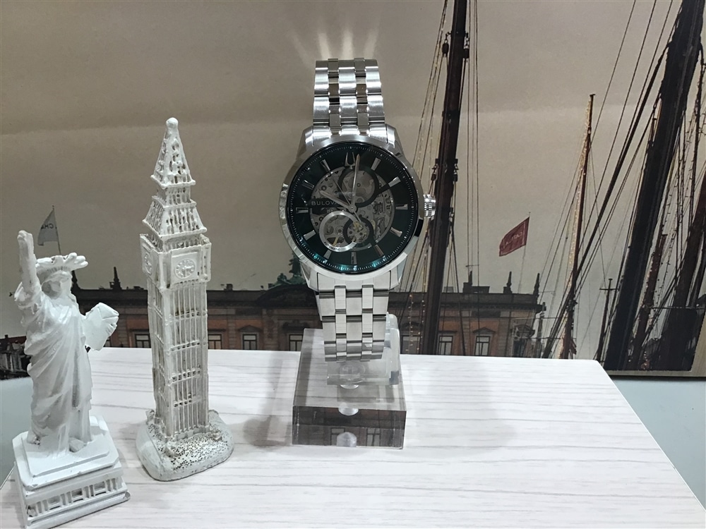 【BULOVA】機械式時計の楽しさをダイレクトに味わう事ができる時計のご紹介〈junksルクア大阪・梅田〉