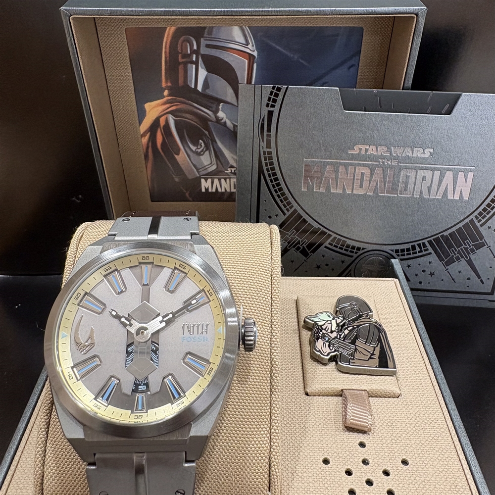 【fossil×スター・ウォーズ】マンダロリアン LE1245SETのご紹介 〈junksルクア大阪・梅田〉