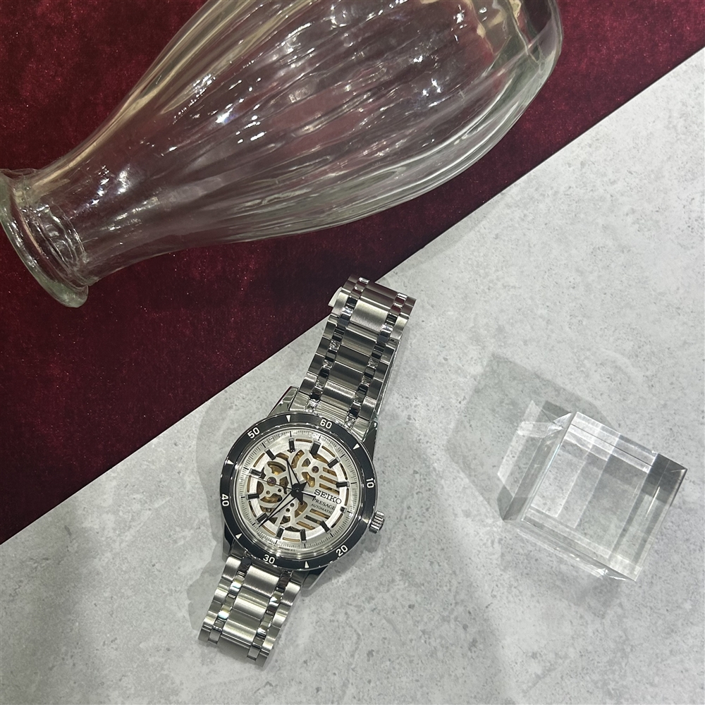 【SEiKO PRESAGE】機械式の愉しさを全面から押し出した腕時計のご紹介〈junks ルクア大阪店・梅田〉