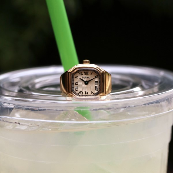 【FOSSIL】リングウォッチ HARLOW WATCH RING ES5446のご紹介〈junksルクア大阪・梅田〉
