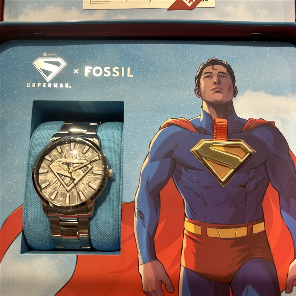 【FOSSIL×Superman】限定コレクションのご紹介〈junksルクア〉
