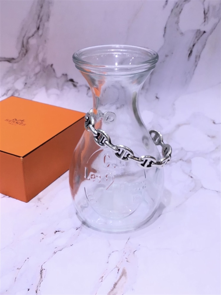 【ヴィンテージ】HERMES シェーヌダンクルアンシェネバングル入荷しております