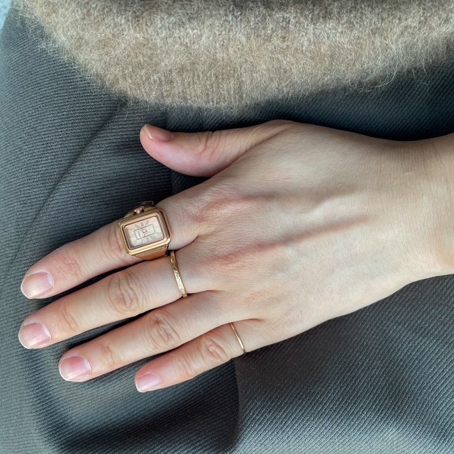 ギフトにオススメ!FOSSIL ウォッチリング 【調布パルコチックタックでお取り扱い中!】