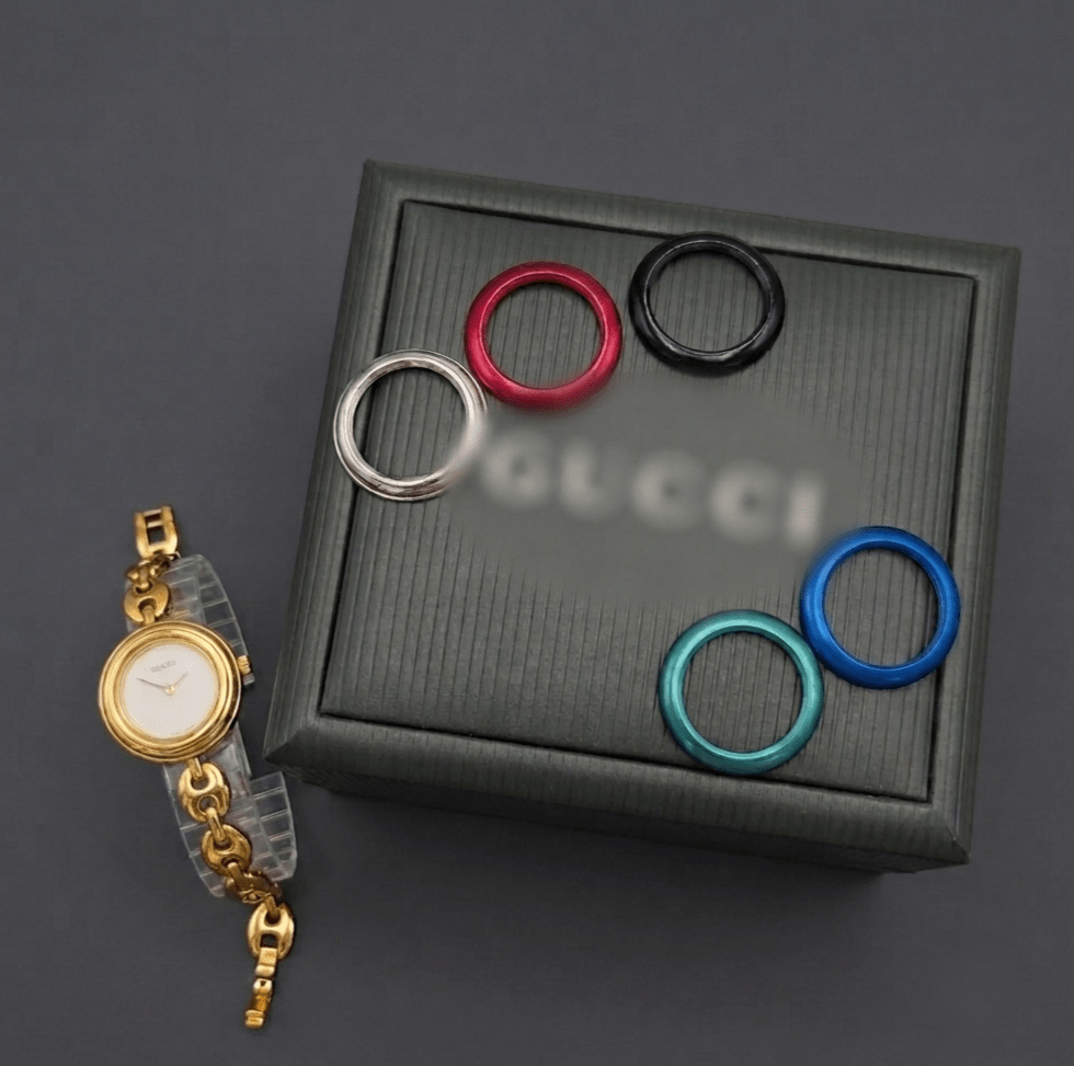 【イオンレイクタウン店】ヴィンテージウォッチ　GUCCIチェンジベゼル入荷！！