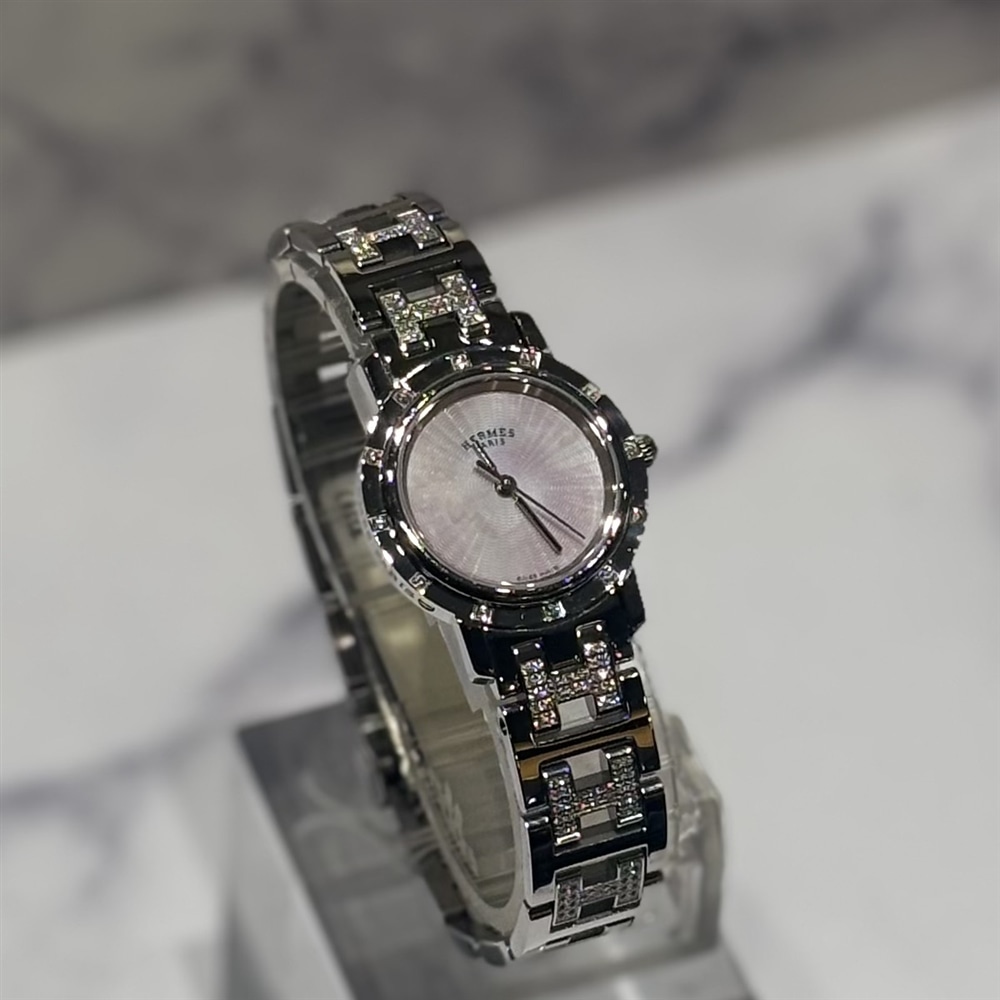 【VINTAGE】HERMESからギョーシェ彫りが施されたクリッパーナクレをご紹介いたします♪【グランフロント大阪（梅田）】