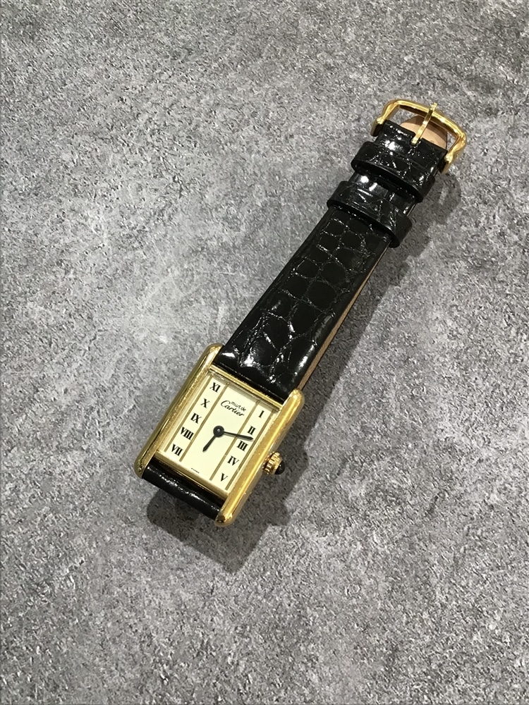 【アミュプラザ博多店】ヴィンテージ Cartier must tank