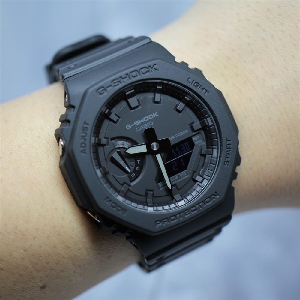 【G-SHOCK】プレゼントにオススメ　GA-2100-1A1JFをご紹介