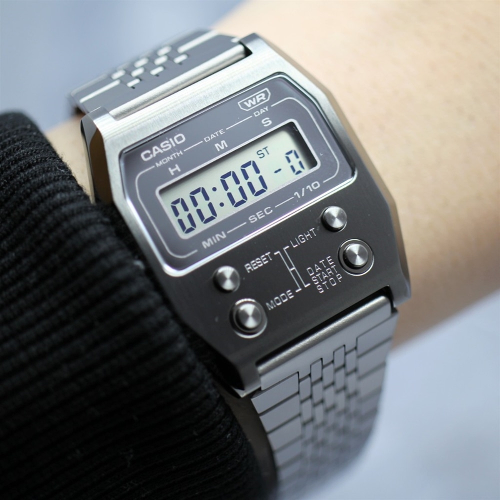 【CASIO】TiCTAC先行販売　レトロ顔がイイ感じ。A1100GGV-8JFをレビュー