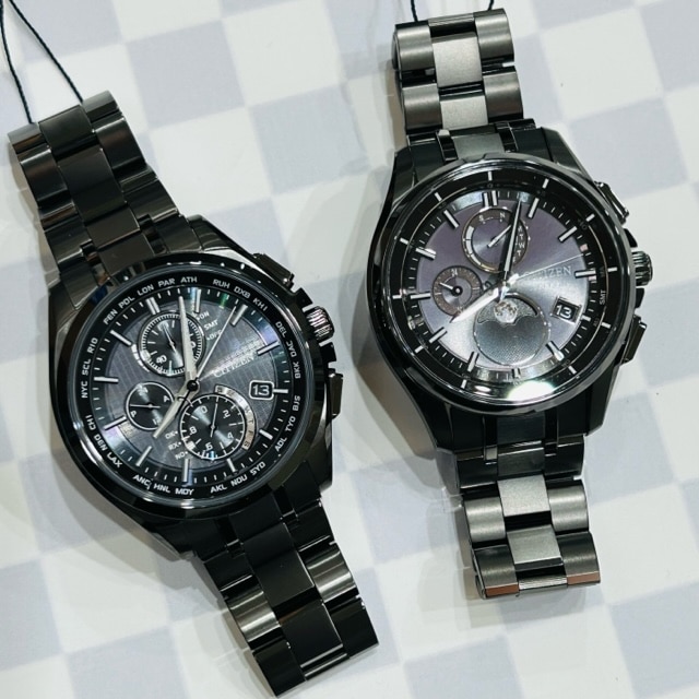 【CITIZEN ATTESA】オンオフ問わない、クールなオールブラック入荷！