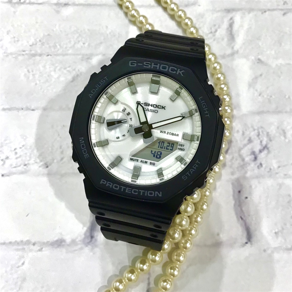 【G-SHOCK】Black and brilliant white series！