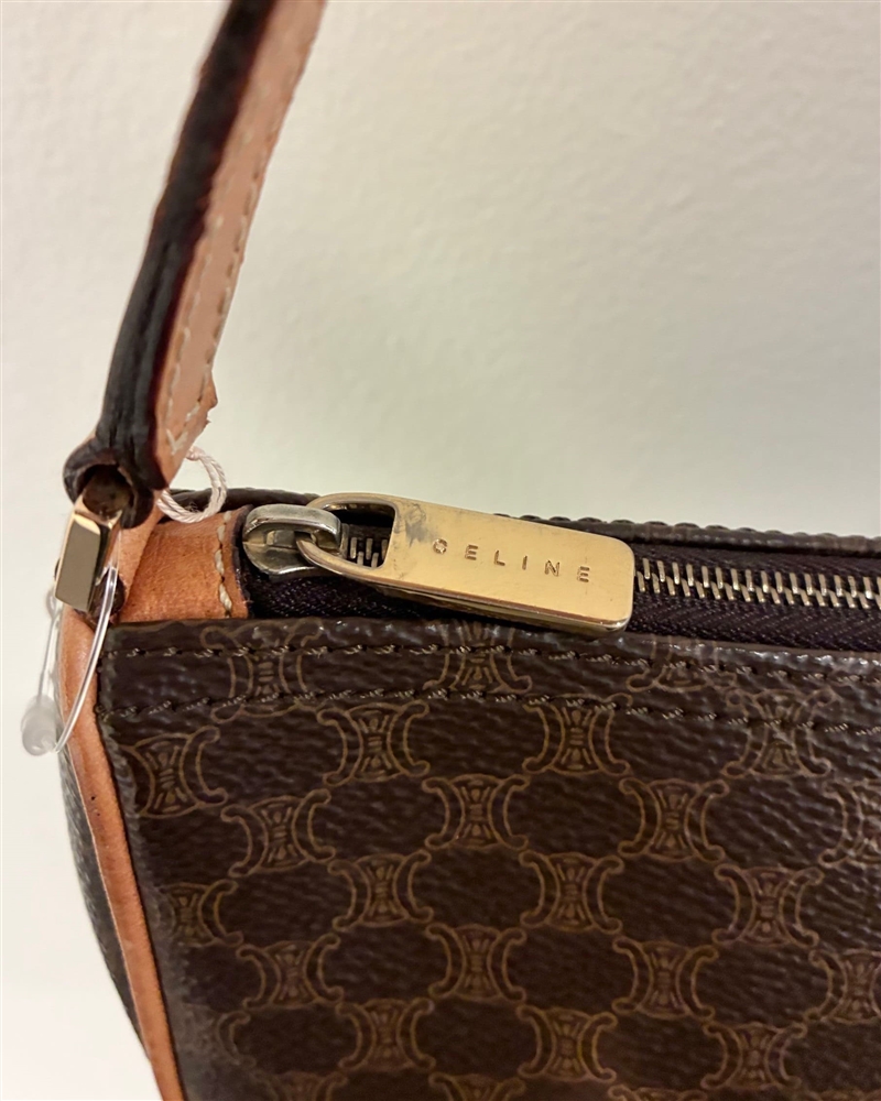 【新潟店】オールドセリーヌ マカダム ショルダーバッグ入荷いたしました