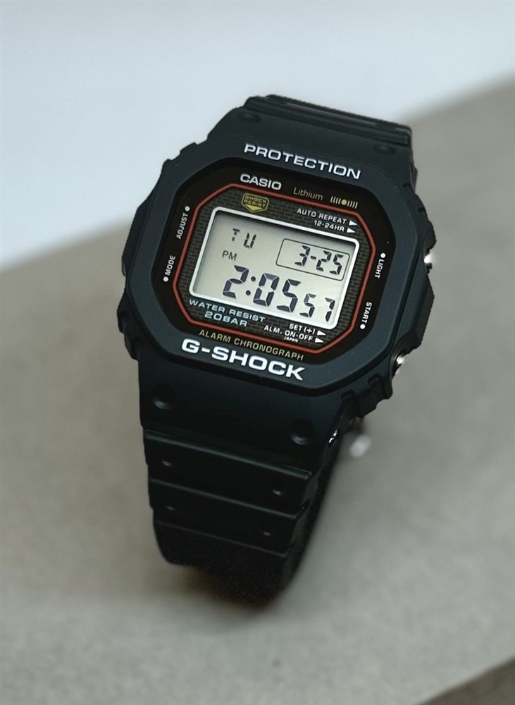 【G-SHOCK】早い者勝ち！初代G-SHOCK復刻モデル DW-5000R-1AJF 再入荷しました！