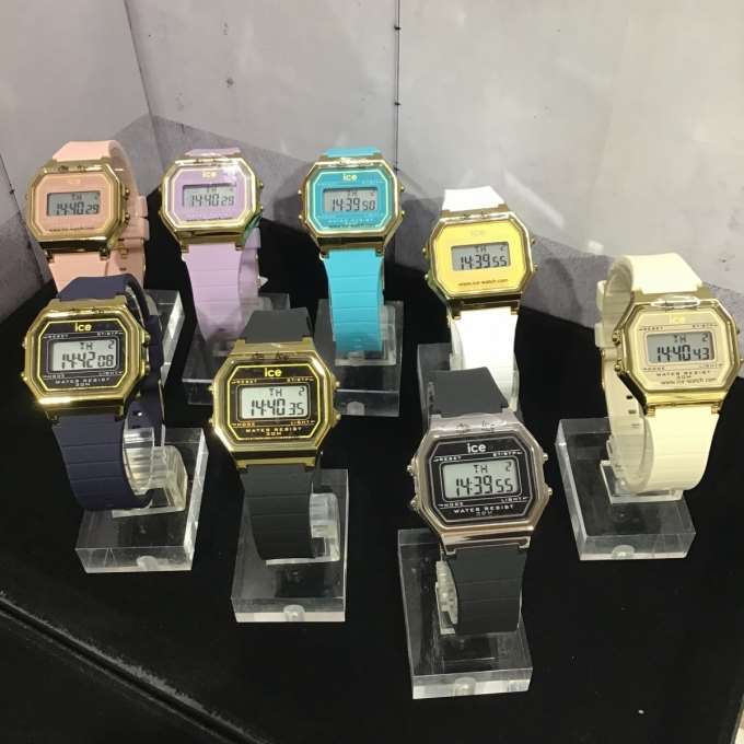 【ice watch】カラフルな新作デジタルウォッチ