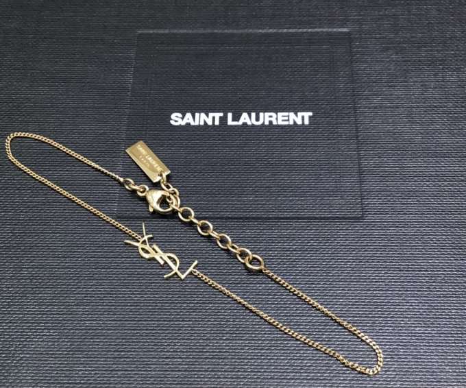 【ヴィンテージ】Saint Laurent ブレスレットをご紹介！