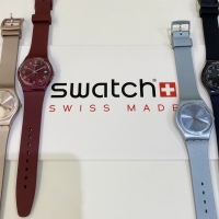 【Swatch】上品でおしゃれな時計を♪