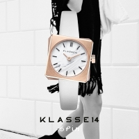 【KLASSE14】唯一無二のデザインで手首にアクセントを！スクエアウォッチ