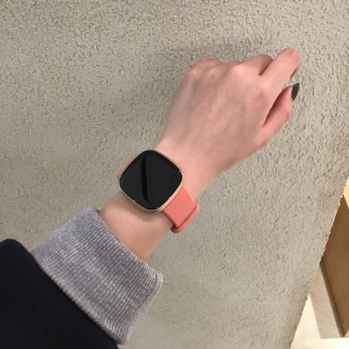Fitbit versa3 - 腕時計(デジタル)