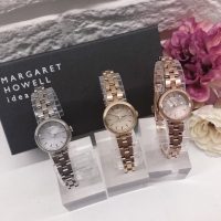 【MARGARET HOWELL idea】ダイヤが輝く腕時計